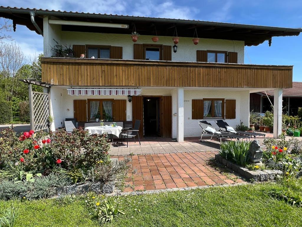 Ferienwohnungen Loisenhof Gstadt am Chiemsee Exterior photo